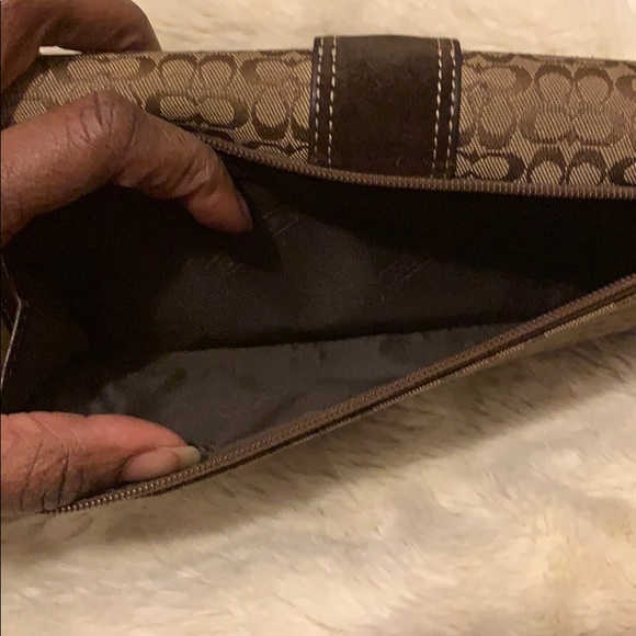 Coach Wallet - Picture 6 of 7